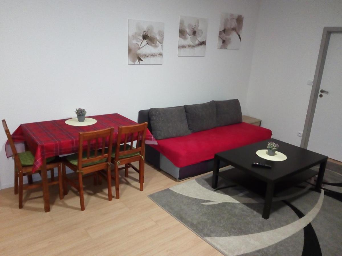 Apartman Stefanikova Злин Экстерьер фото